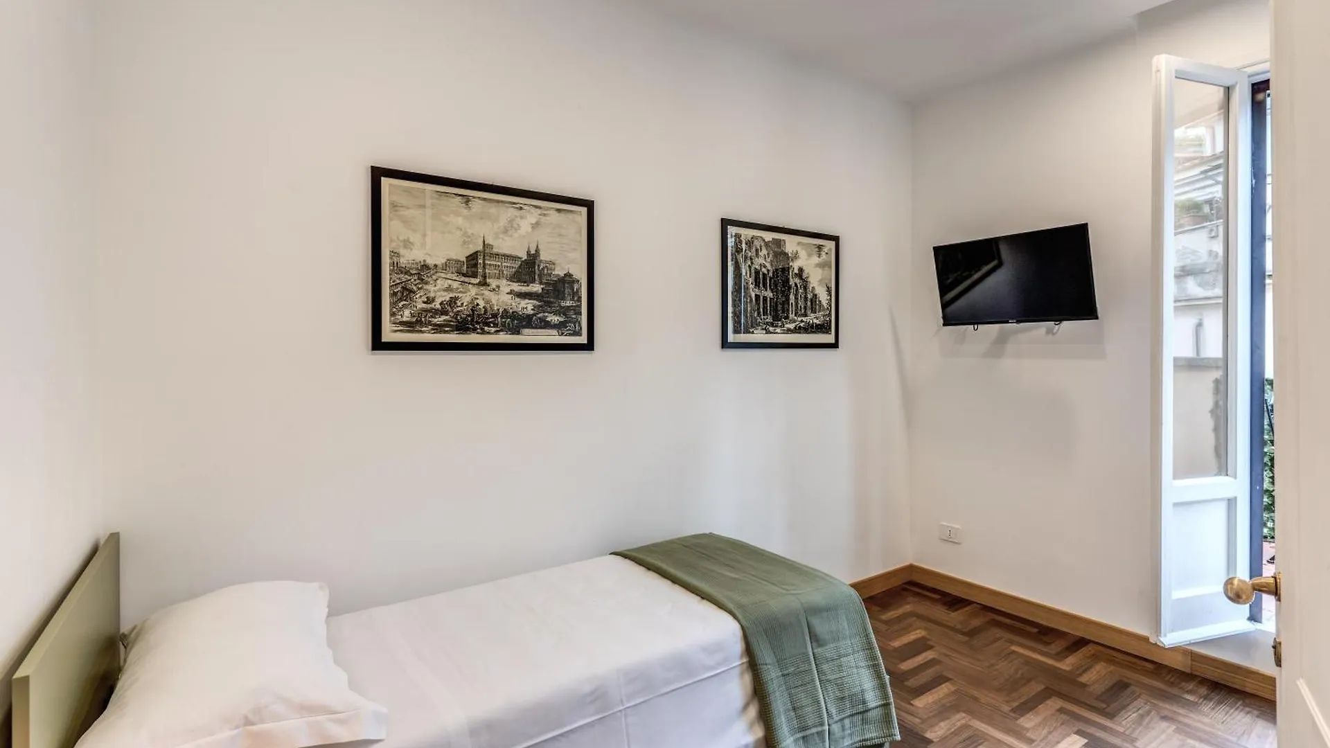 Frattina Grand Suite - Vacanze Romane Apartments 0*, روما