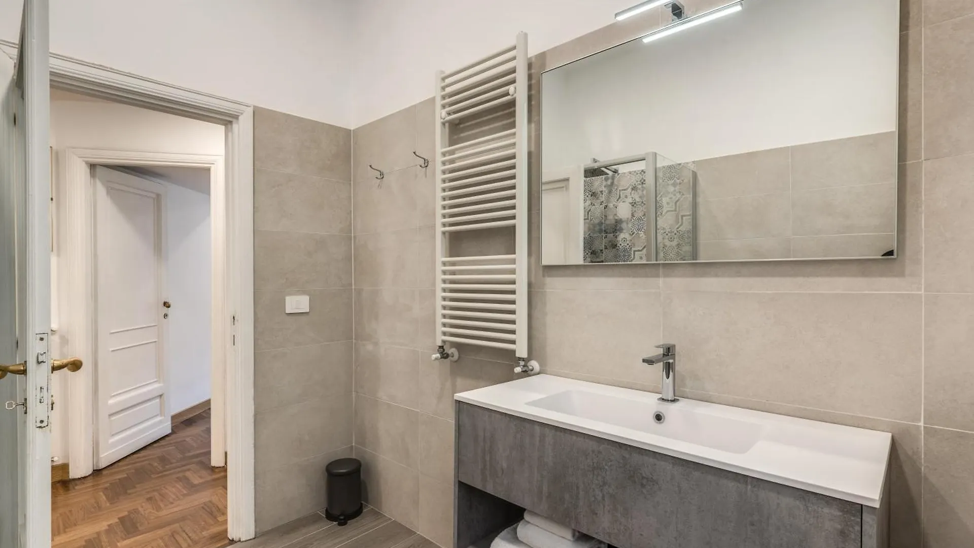Frattina Grand Suite - Vacanze Romane Apartments 0*, روما